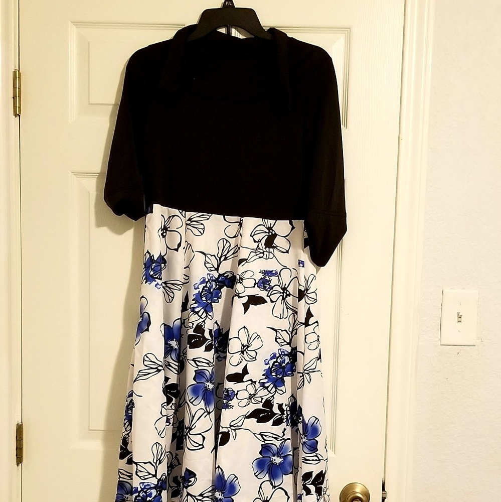 Blue white floral mid length dress